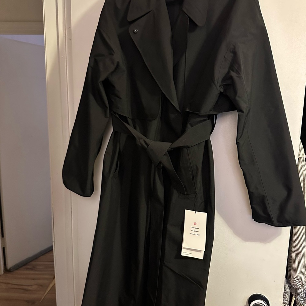 Lululemon Oversized Tie-Waist Trench Coat Black Size 10 Waterproof NWT